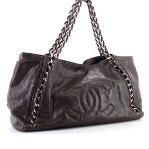 Chanel East West, calf skin tote. Grade A - barely used.